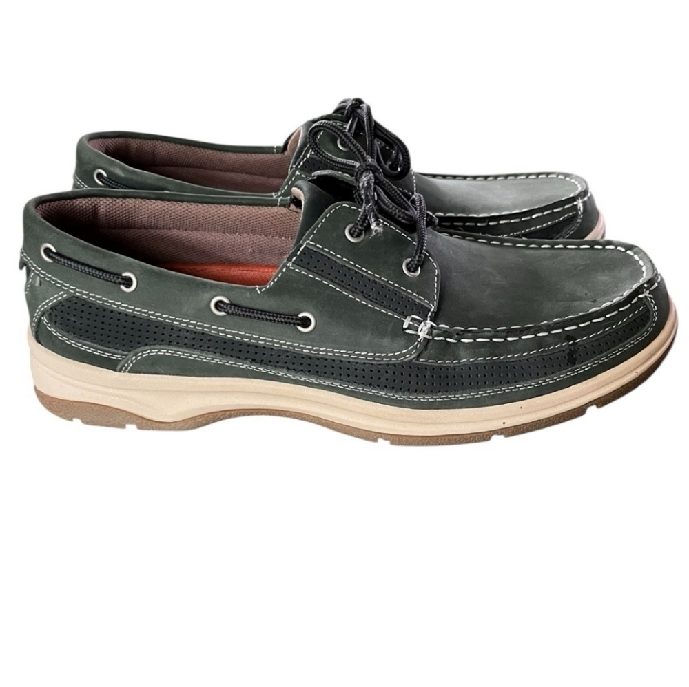 G.H. Bass & Co. Green Boat Earl Navy Loafer for Men Size 10.5
